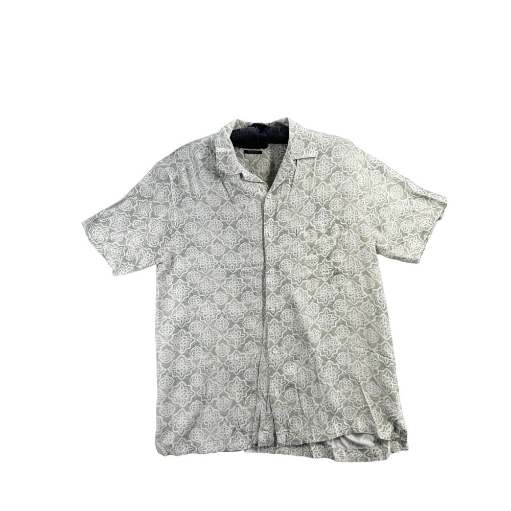 AXIST Silk Touch Men's Medium Short Sleeve Button Up Shirt Green White Geometric